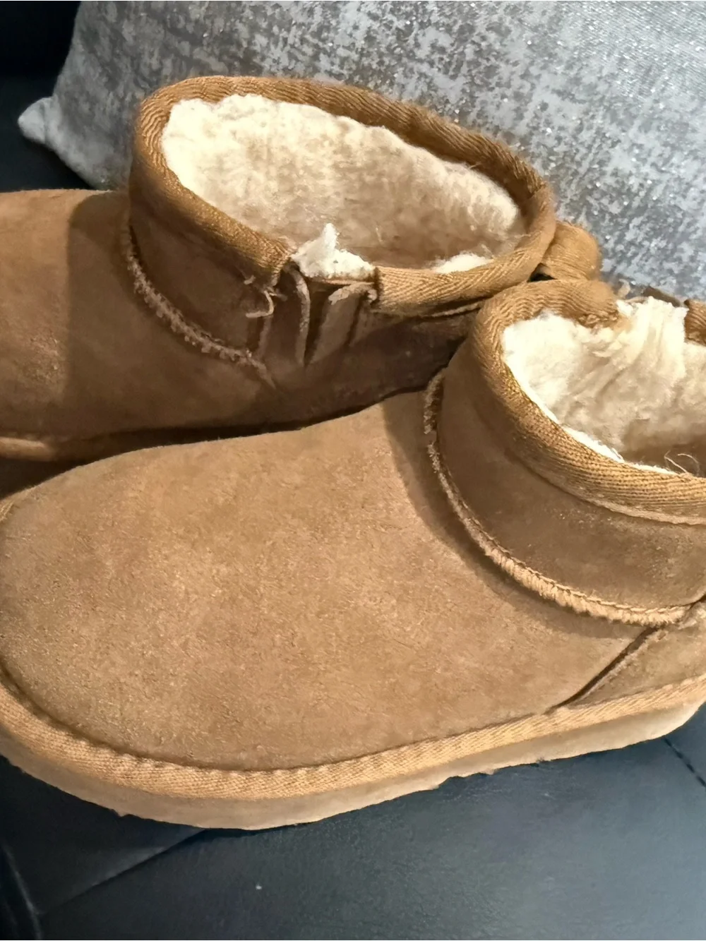 BearPaw Kids Chestnut Suede Plush-Lined Slip-On Booties size 12 youth